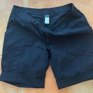 Patagonia Bermuda black Shorts 10" Inseam, W 10